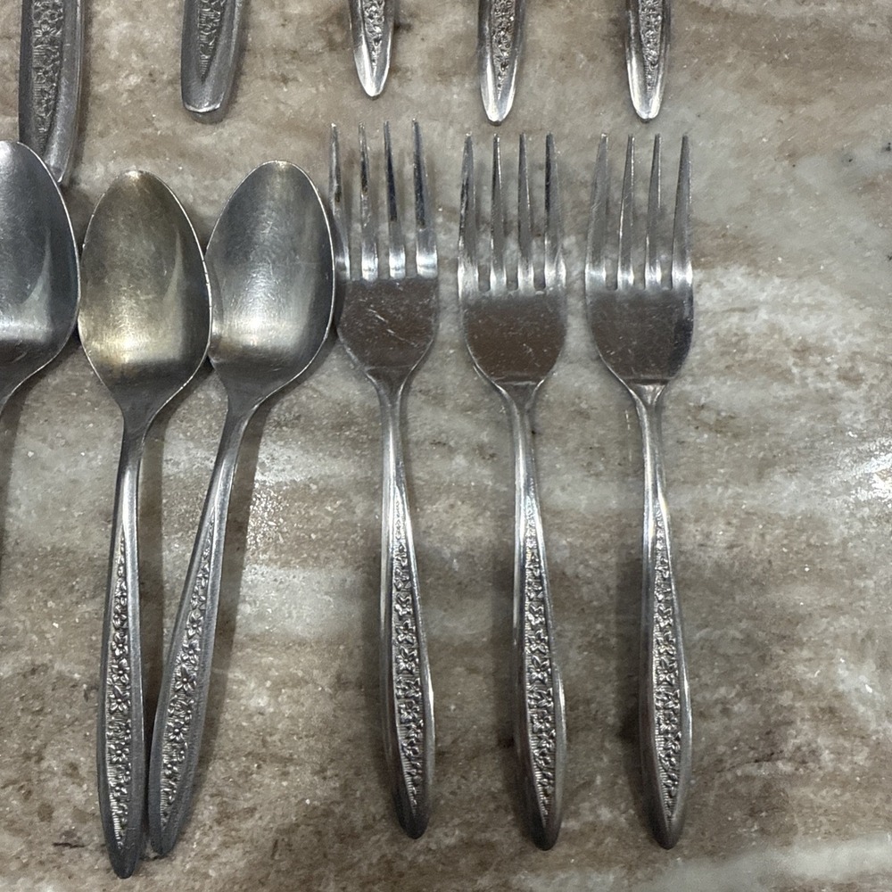Vintage Customcraft CUS5 Japan Stainless Steel Flatware 20 Pc Fork Spoon Knife - Picture 2 of 13